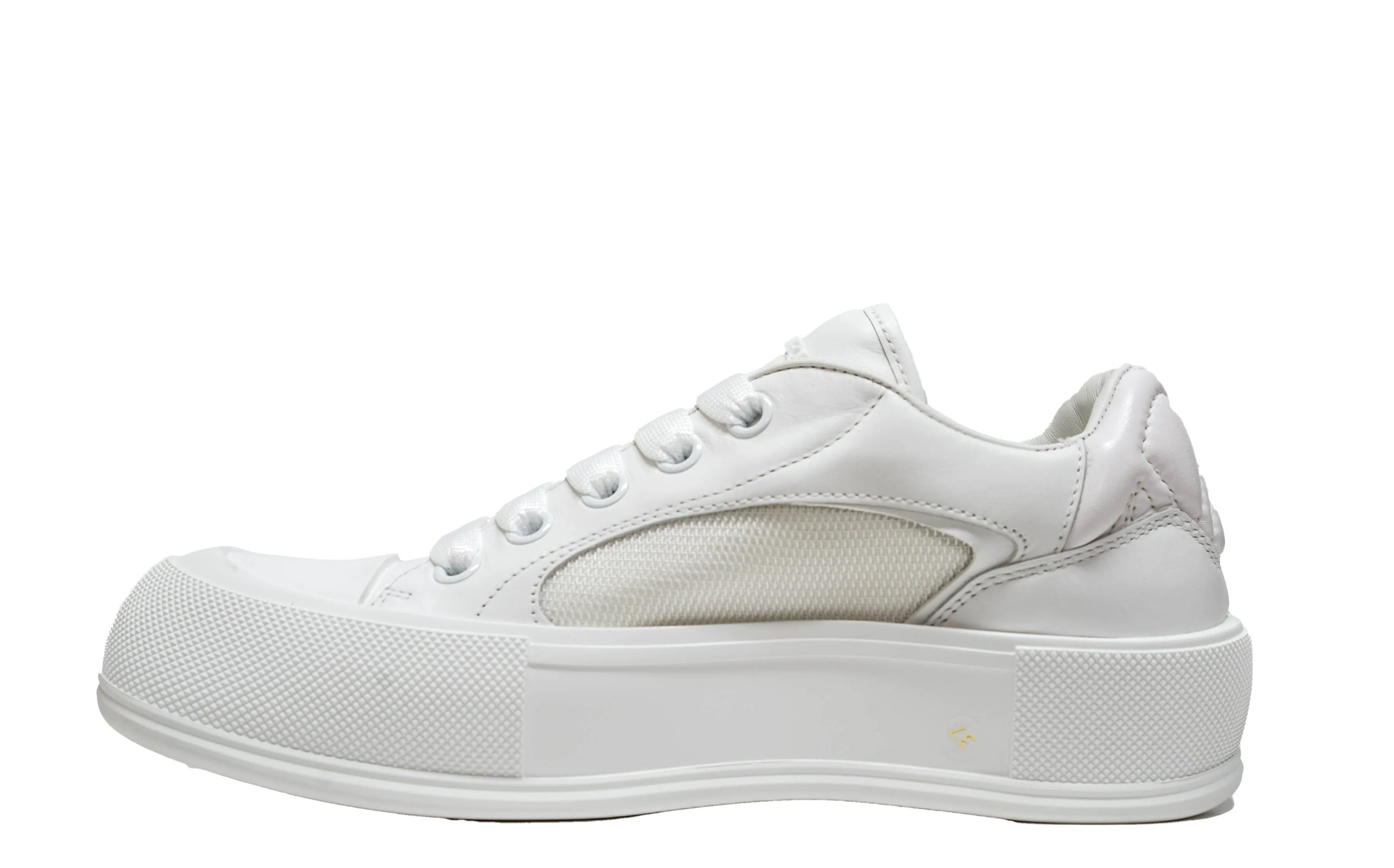 Alexander McQueen Women's White Mesh Sneaker 781556 30% off