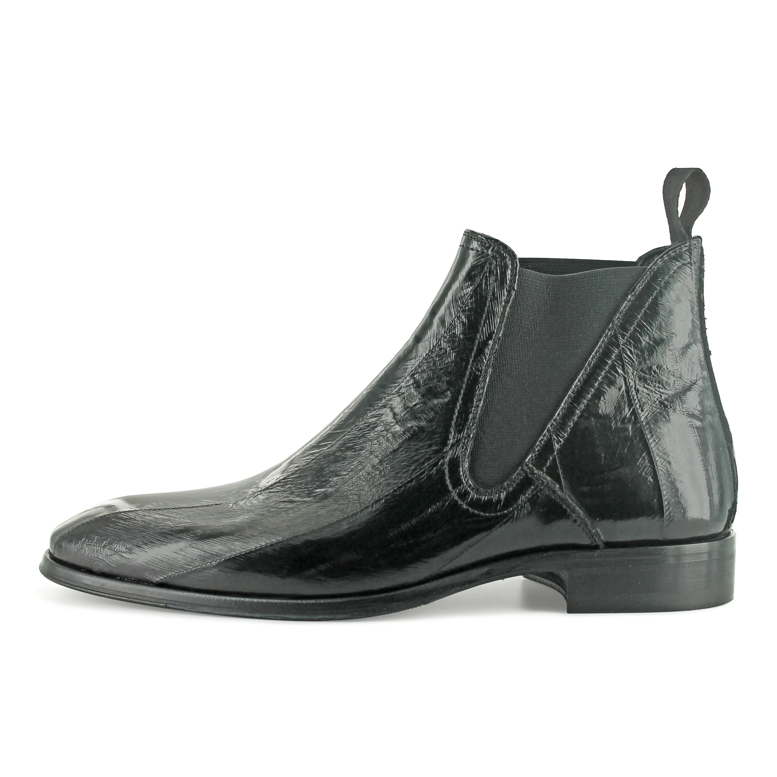 T930 - Black Eel